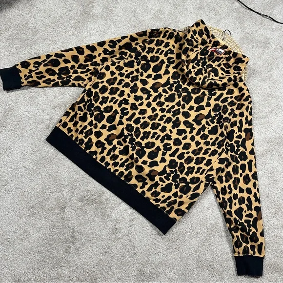 SOLD | Nike Men’s Sportswear Club Fleece Leopard Print Brown Pullover Hoodie XL - Picture 8 of 15